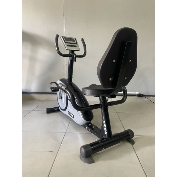 Bicicleta Ergométrica Horizontal Kikos KR8.6 